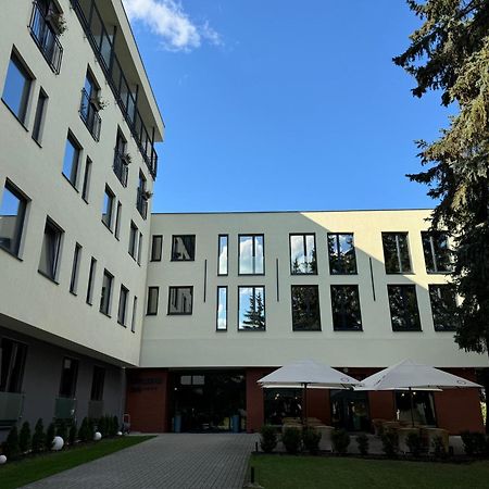Parkhotel Carlsbad Inn Dalovice Luaran gambar
