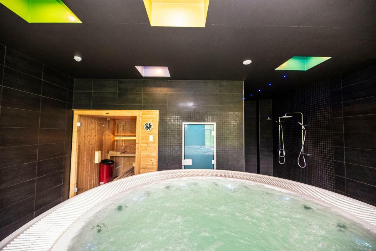 Parkhotel Carlsbad Inn Dalovice Luaran gambar